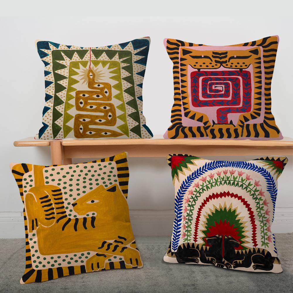 Home Textiles Egypt - غطاء وسادة بتصميم نمر وفهد ملون