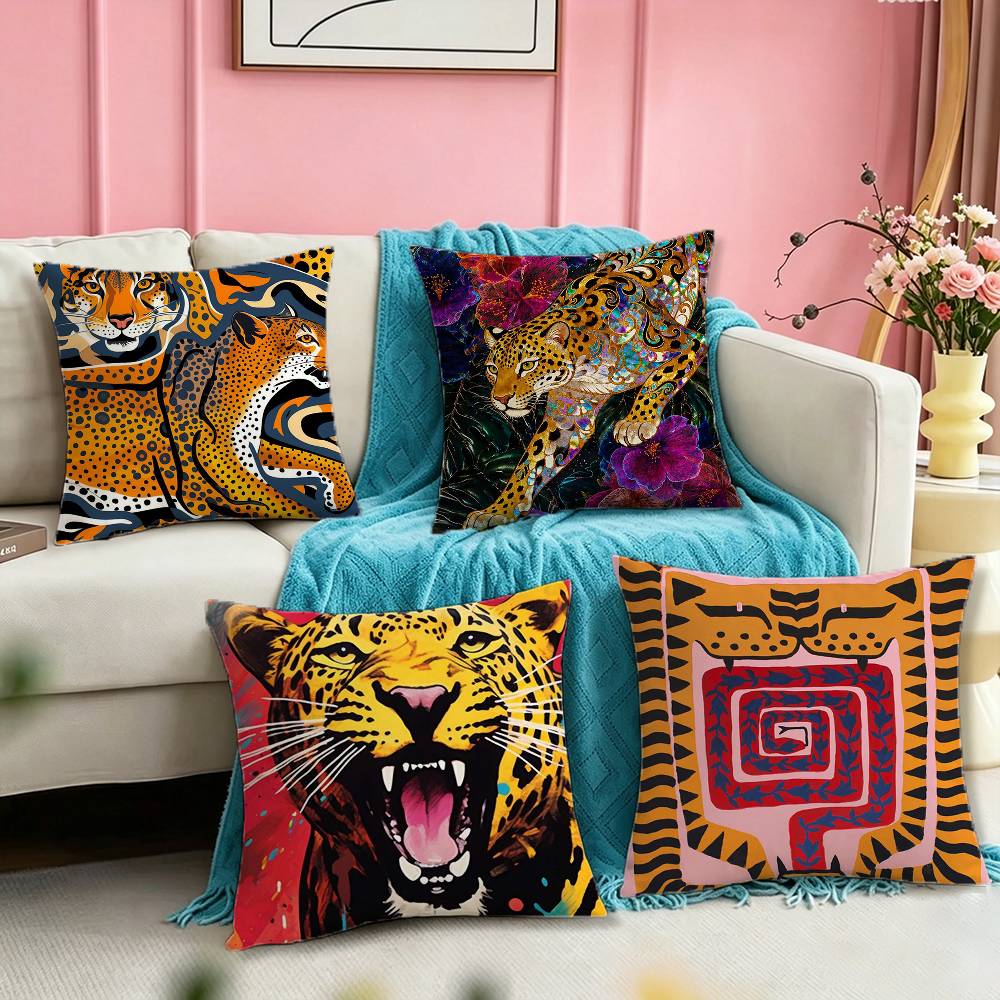 Home Textiles Egypt - غطاء وسادة مربع الشكل مطبوع على