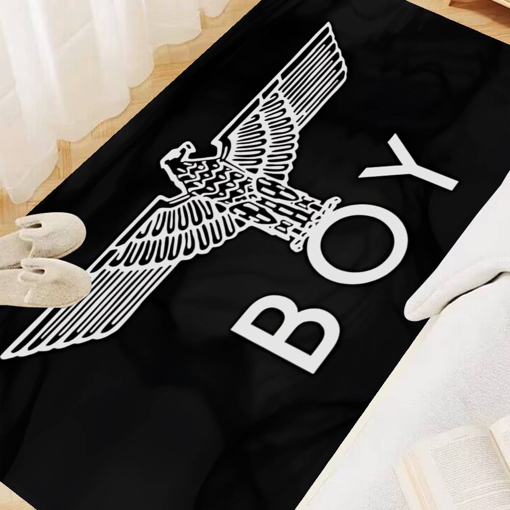 Home Textiles London - سجادة أرضية كلاسيكية بشعار B-Boy L-London،