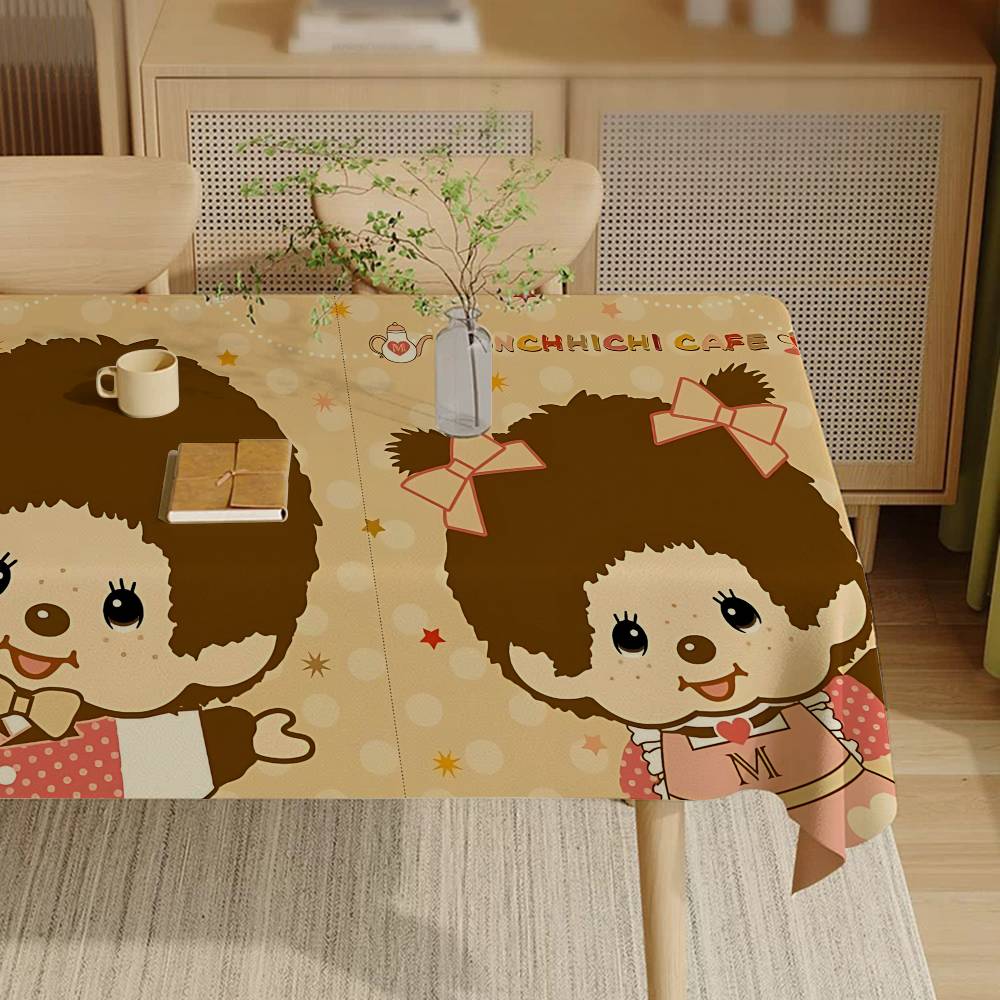مفرش طاولة عصري بشعار M-Monchh - مراجعة Home Textiles Today News وسعره