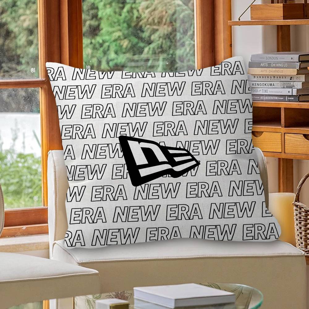 غطاء وسادة بشعار N-NewS E-Era، - مراجعة Home Textiles Logo وسعره